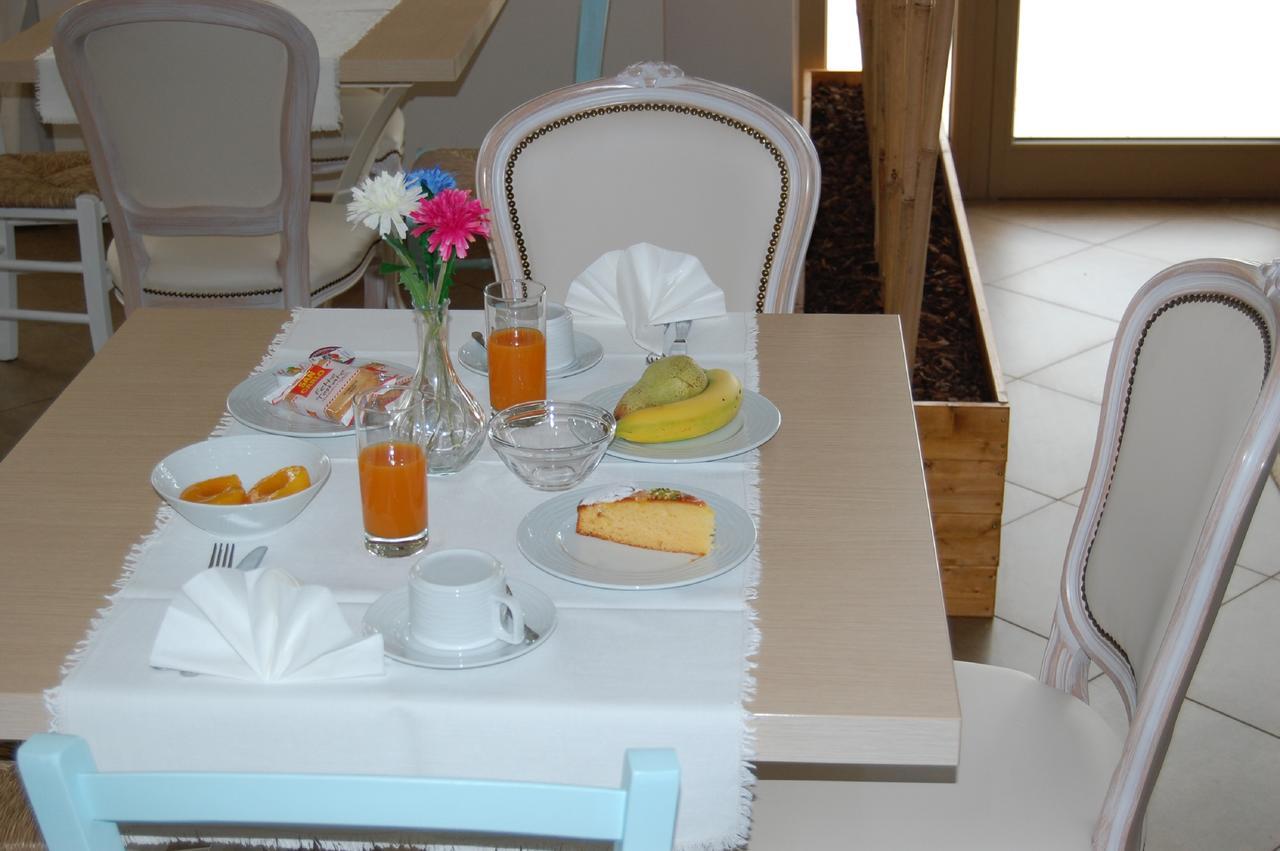 Villa Santa Lucia Giga Hotel מראה חיצוני תמונה